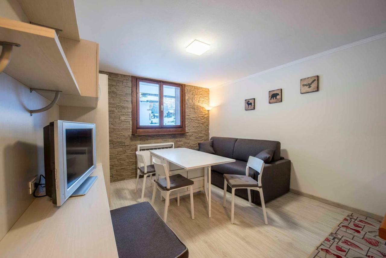 Casa Penia 2 Apartman Canazei Kültér fotó